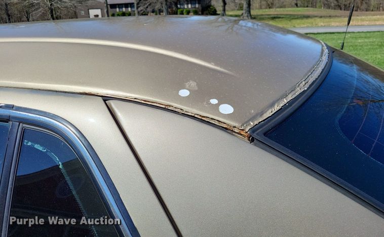 image for item LR9205 2002 Cadillac Krystal Koach  limousine