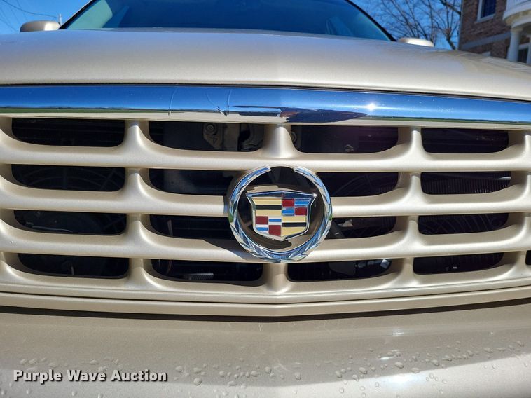 image for item LR9205 2002 Cadillac Krystal Koach  limousine