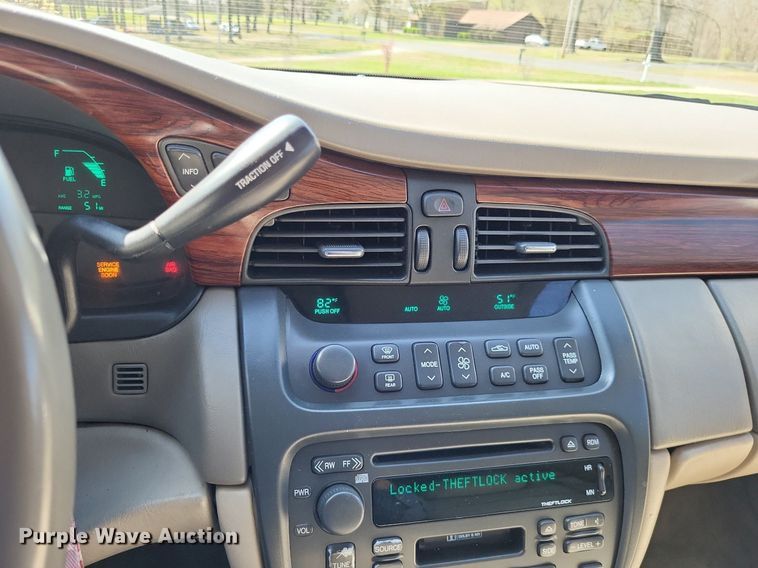 image for item LR9205 2002 Cadillac Krystal Koach  limousine