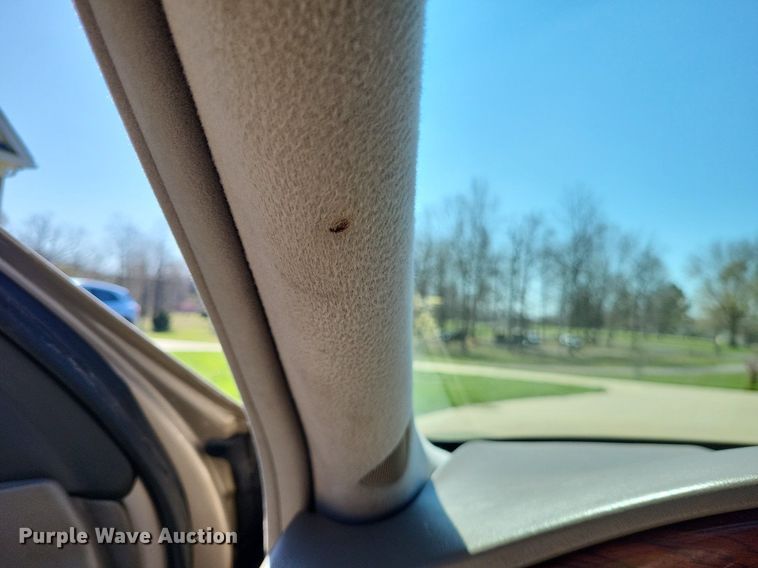 image for item LR9205 2002 Cadillac Krystal Koach  limousine