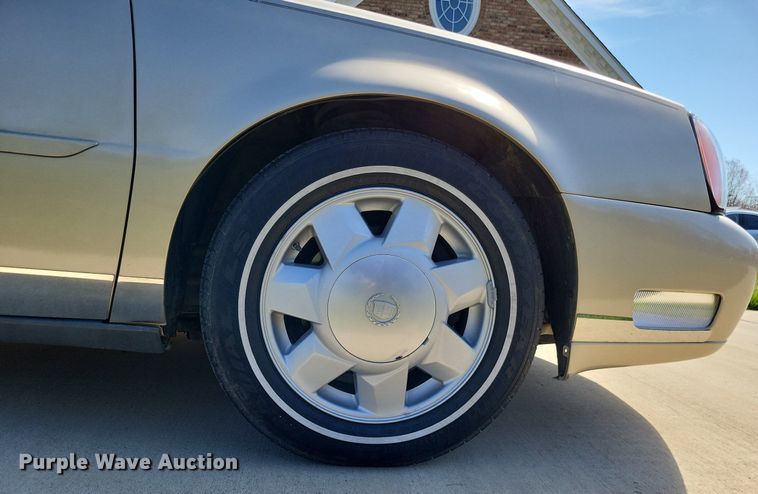 image for item LR9205 2002 Cadillac Krystal Koach  limousine