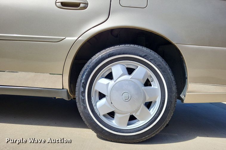 image for item LR9205 2002 Cadillac Krystal Koach  limousine