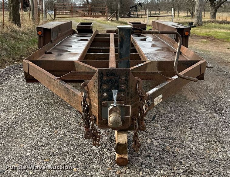 image for item LR9580 2003 Belshe  equipment trailer