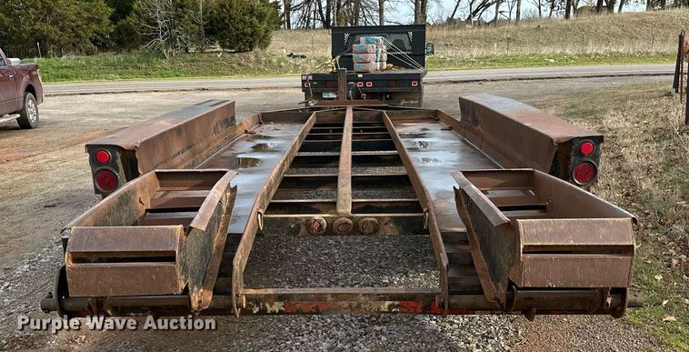 image for item LR9580 2003 Belshe  equipment trailer