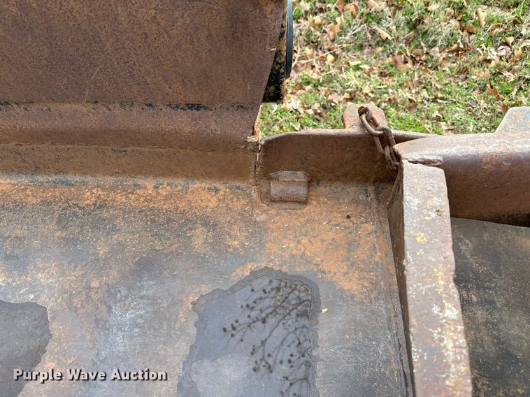 image for item LR9580 2003 Belshe  equipment trailer