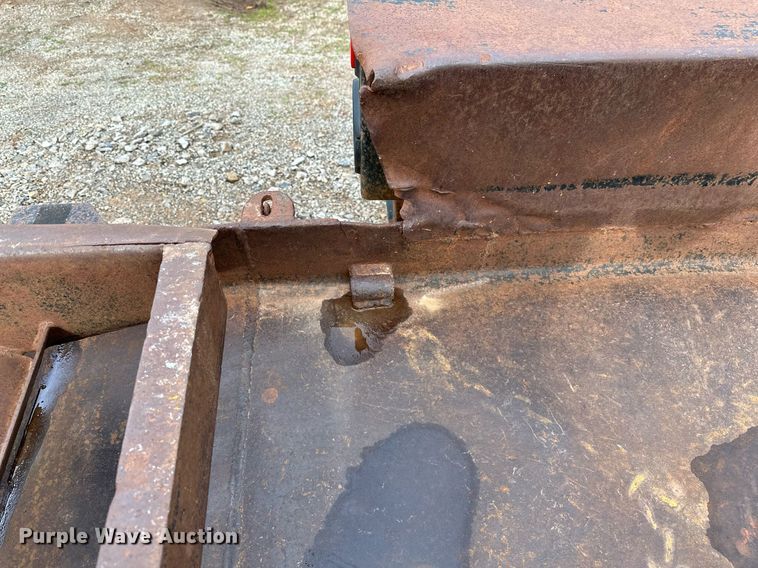 image for item LR9580 2003 Belshe  equipment trailer