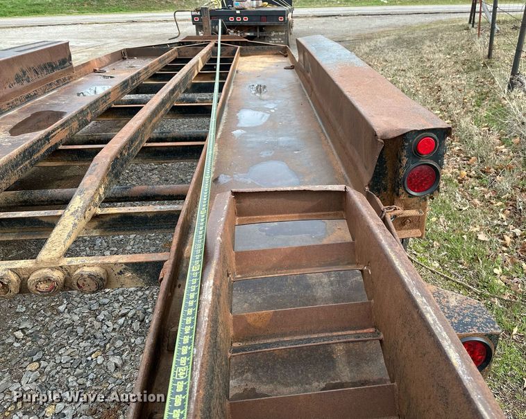 image for item LR9580 2003 Belshe  equipment trailer