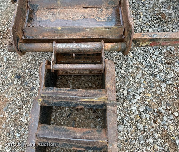 image for item LR9580 2003 Belshe  equipment trailer