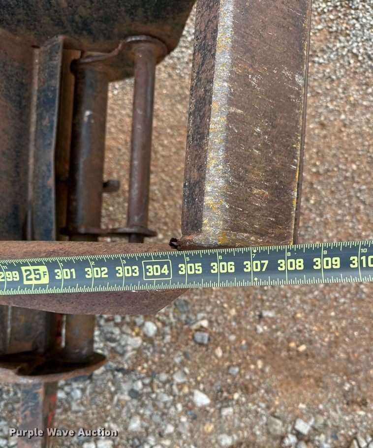 image for item LR9580 2003 Belshe  equipment trailer