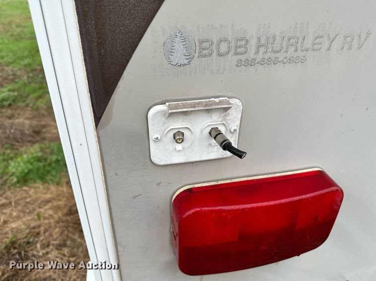 image for item LR9595 2013 Heartland Sundance M-322RES  camper