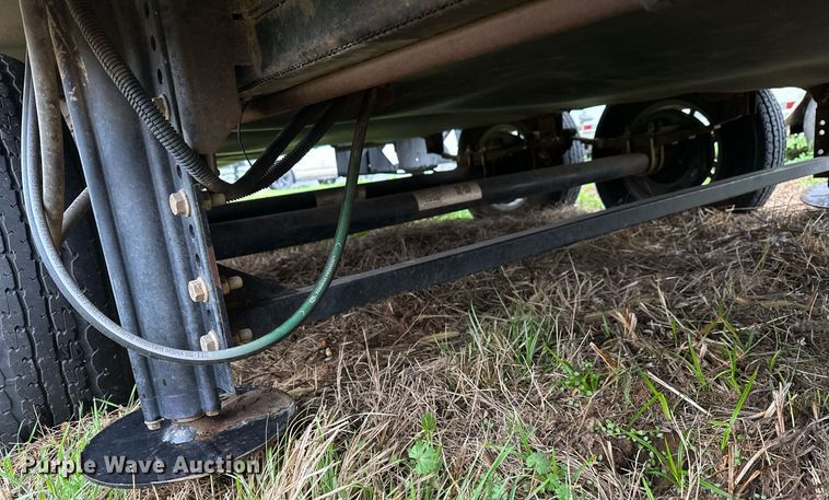 image for item LR9595 2013 Heartland Sundance M-322RES  camper