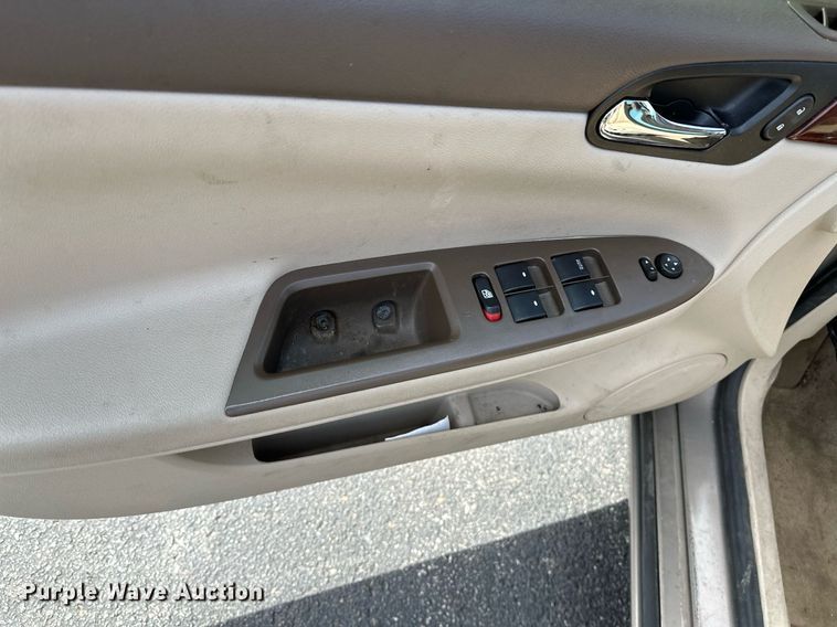 image for item LR9598 2007 Chevrolet Impala LT