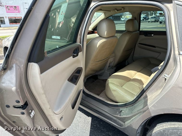 image for item LR9598 2007 Chevrolet Impala LT