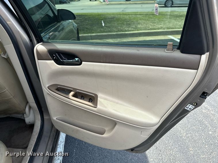 image for item LR9598 2007 Chevrolet Impala LT