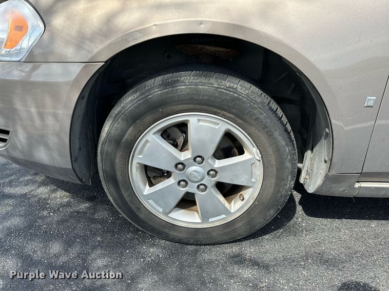 image for item LR9598 2007 Chevrolet Impala LT