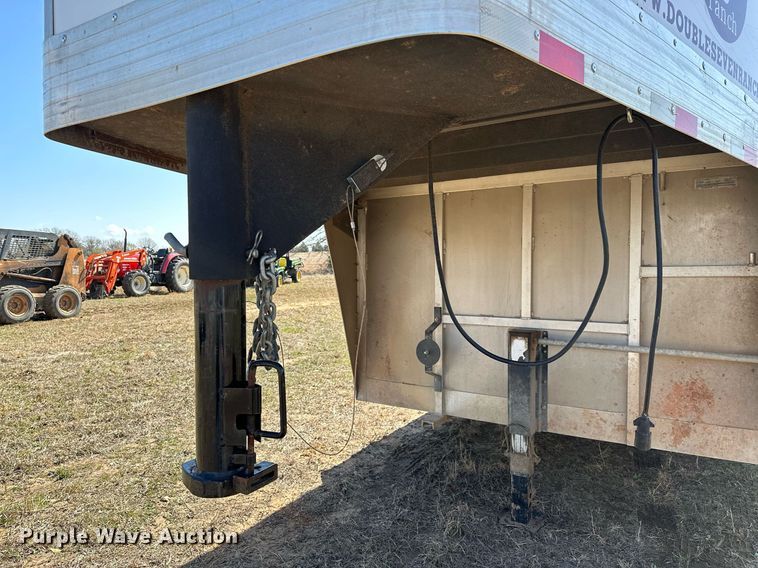 image for item LR9611 2014 Titan  livestock trailer