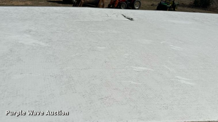 image for item LR9611 2014 Titan  livestock trailer