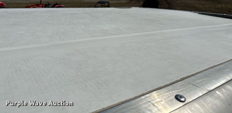 image for item LR9611 2014 Titan  livestock trailer