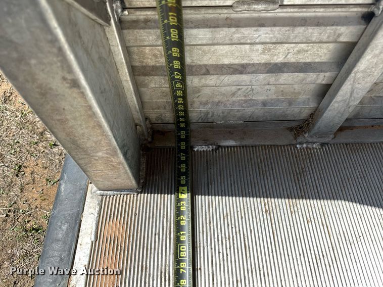 image for item LR9611 2014 Titan  livestock trailer