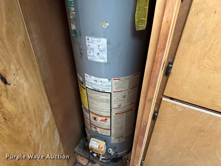 image for item LT9185 1958 Spartan  camper