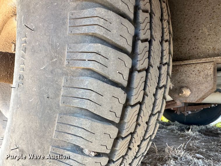 image for item LT9185 1958 Spartan  camper