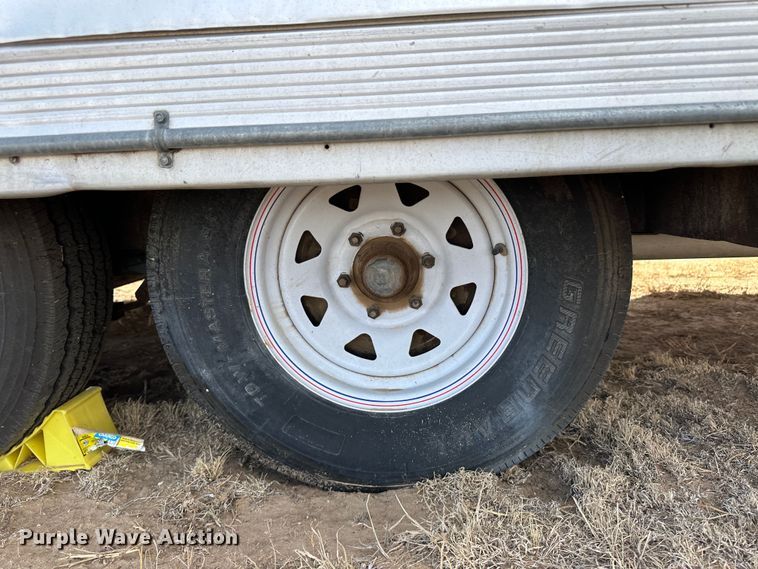 image for item LT9185 1958 Spartan  camper