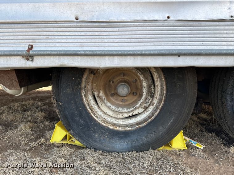 image for item LT9185 1958 Spartan  camper