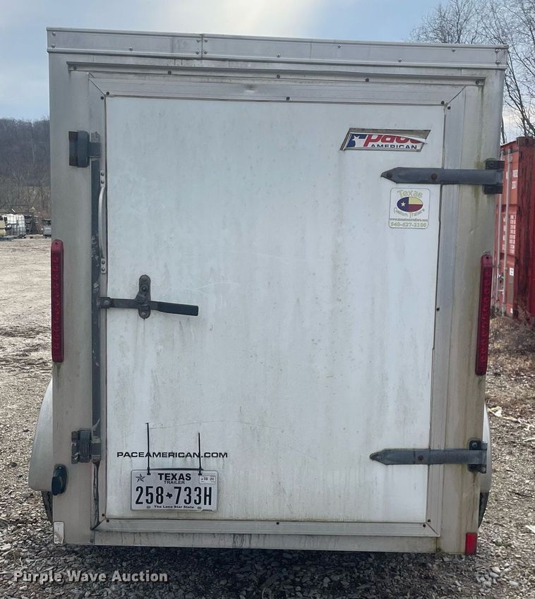 image for item MA9830 2013 LGS Industries  enclosed cargo trailer