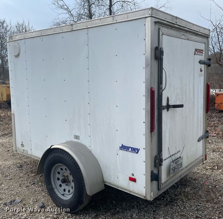 image for item MA9830 2013 LGS Industries  enclosed cargo trailer