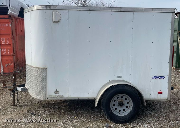 image for item MA9830 2013 LGS Industries  enclosed cargo trailer