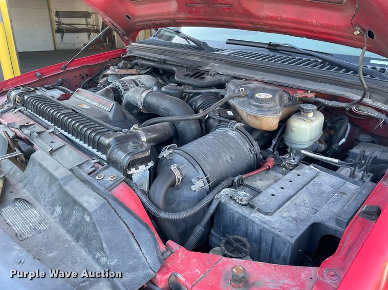 image for item MB9029 2006 Ford F450 Super Duty XL  flatbed truck