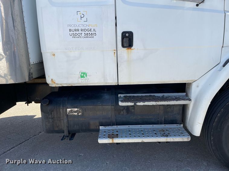 image for item MB9030 1997 Freightliner FL106  box truck