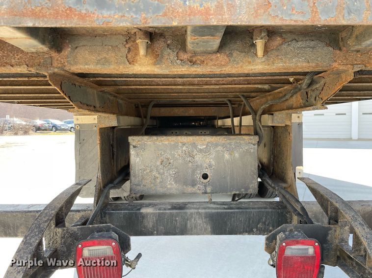 image for item MB9030 1997 Freightliner FL106  box truck