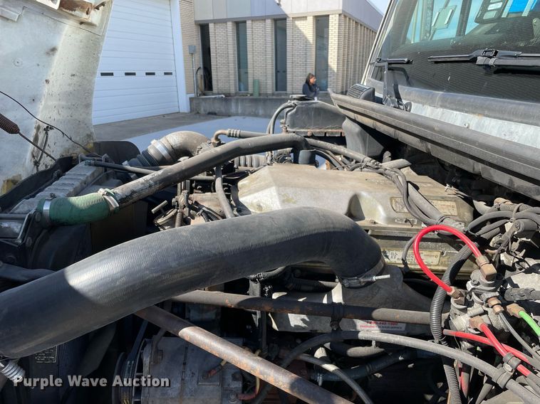 image for item MB9030 1997 Freightliner FL106  box truck