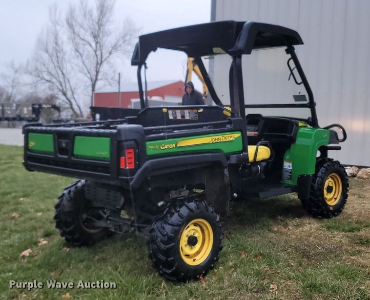 image for item MB9861 John Deere 625i Gator  utility vehicle