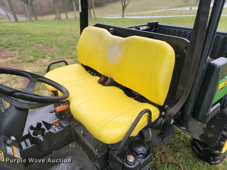 image for item MB9861 John Deere 625i Gator  utility vehicle