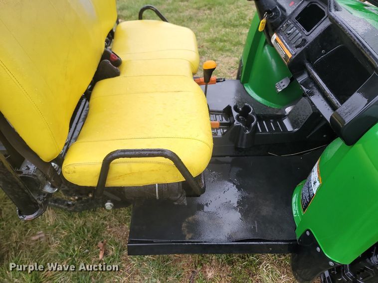 image for item MB9861 John Deere 625i Gator  utility vehicle
