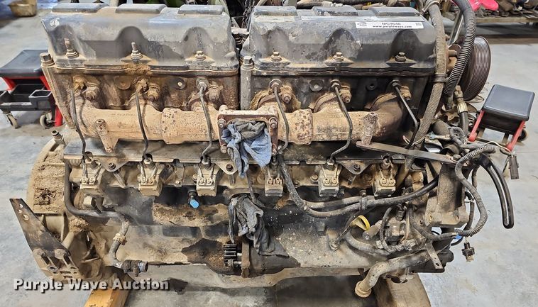 image for item MC9648 2002 Mack E7  engine