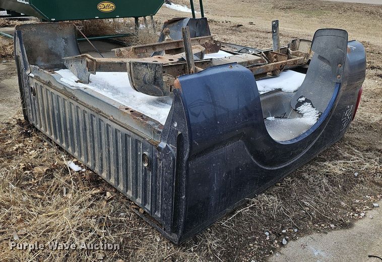 image for item MC9681 Ford  pickup truck bed