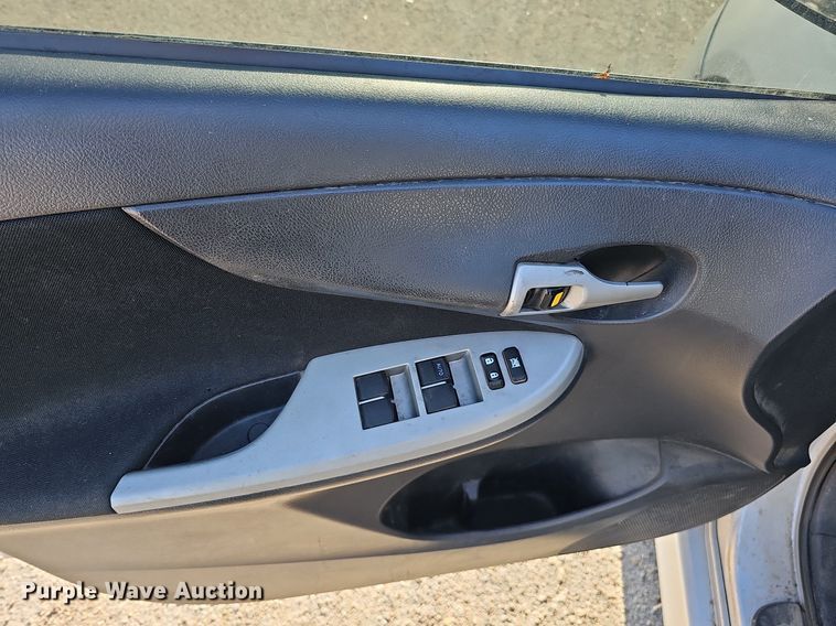 image for item MC9695 2010 Toyota Corolla S