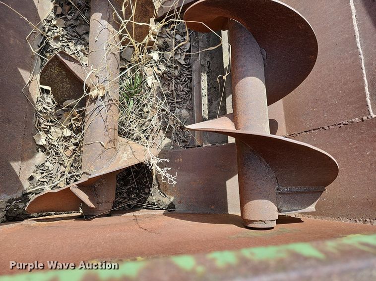 image for item MC9701 Henke BH10  feed grinder/mixer