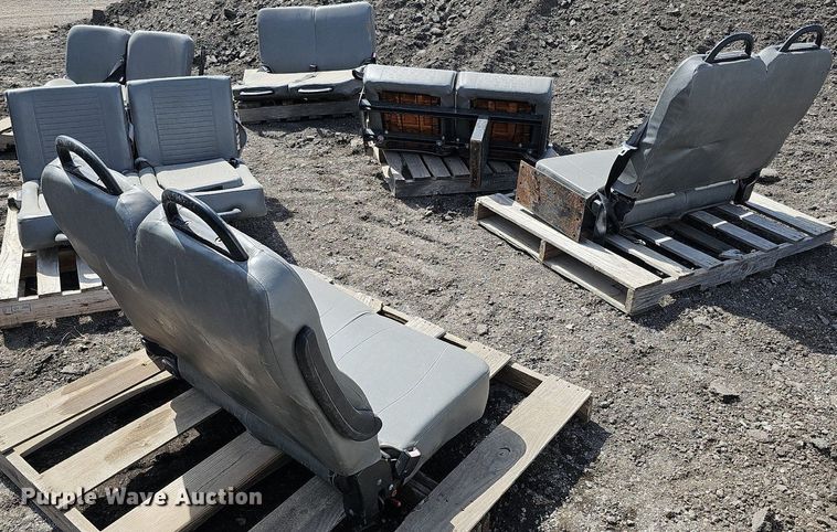 image for item MC9703 (6) bus seats