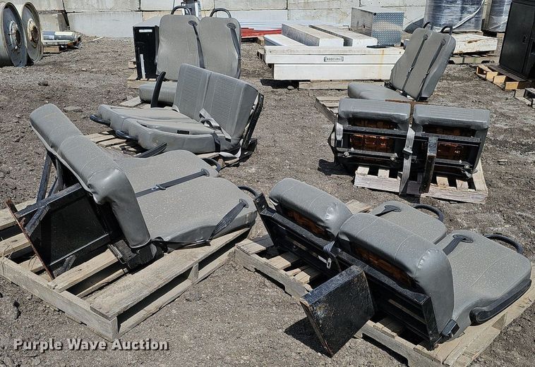 image for item MC9703 (6) bus seats