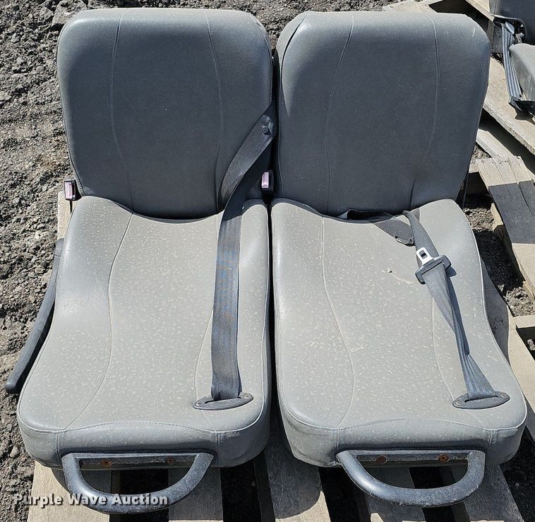 image for item MC9703 (6) bus seats