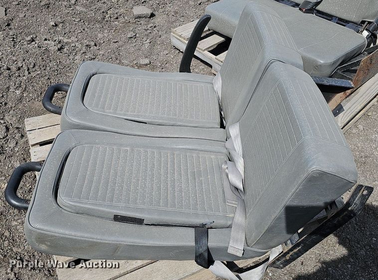 image for item MC9703 (6) bus seats