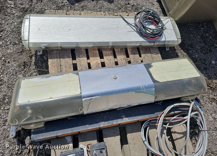 image for item MC9708 Automotive accessories