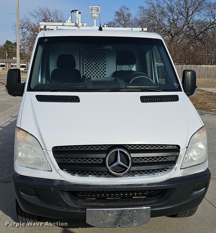 image for item MC9713 2012 Mercedes Benz Sprinter 2500  van