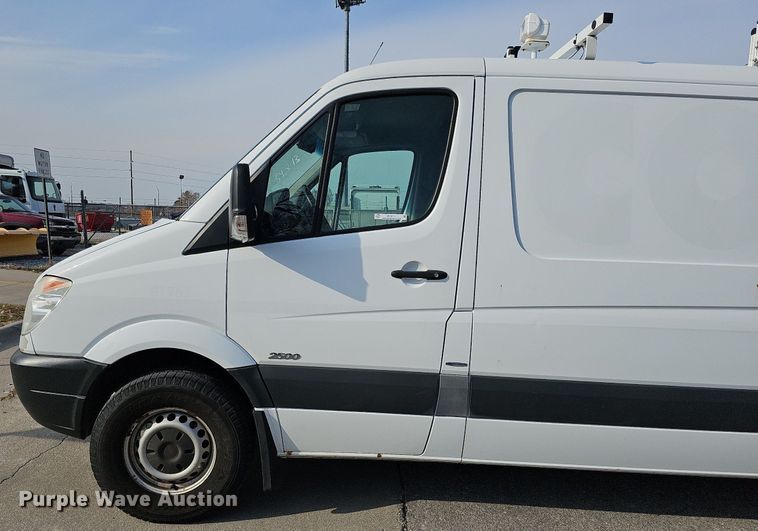 image for item MC9713 2012 Mercedes Benz Sprinter 2500  van