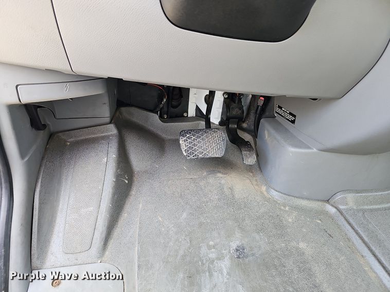 image for item MC9713 2012 Mercedes Benz Sprinter 2500  van