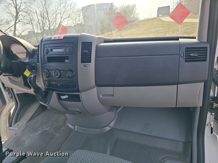 image for item MC9713 2012 Mercedes Benz Sprinter 2500  van